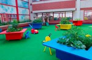 Seashore House: The rooftop of this 4-story building was retrofitted into a healing environment for ill children at the Children’s Hospital of Philadelphia.