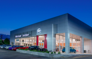 now provides a consistent lighting experience from the moment customers drive on the lot to when they step inside the showrooms, offices and service bays.