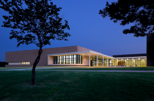 Selser Schaefer Architects assisted in reinventing the school’s single-story Modern architecture.