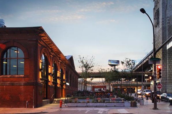 The 10,000-square-foot FringeArts building, a former firehouse pumping station on Philadelphia’s Delaware River waterfront, now is La Peg, a French brasserie. The project team took advantage of the closed-to-traffic area of Race Street to add an outdoor plaza off the restaurant.