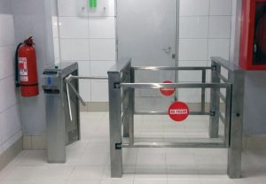 Eight Boon Edam tripod turnstiles are installed to optimize the transit of the public restroom users.
